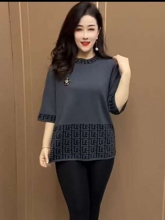 #上热门话題 #毛衣#时尚穿搭#谁穿谁好看#