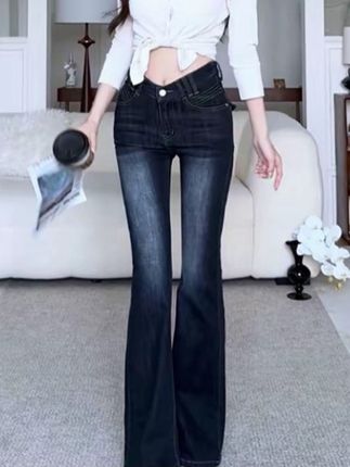 美式复古深蓝色微喇叭牛仔裤女秋季弹力修身显瘦提臀喇叭长裤#牛仔裤 #今日穿搭 #苹果型身材穿搭 #气质御姐 #牛仔裤穿搭