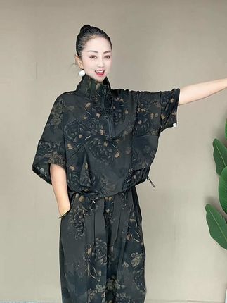 中老年女装夏季宽松版型,穿得自在舒心#中老年女装#大码女装#时尚妈妈装