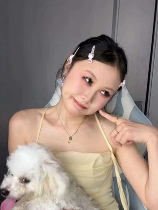 可以当我的舔狗吗?让我试一下被舔是什么感觉,实在不行,我当你的舔狗也行#招舔狗