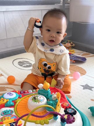 我儿子每天坐那里要研究好半天,真的很省妈! 游戏桌幼婴儿玩具启蒙早教益智儿童学习玩具台6-12个月宝宝玩具#儿童玩具 #宝宝益智玩具游戏 #儿童益智 #游戏桌幼婴儿玩具 #学习玩具台