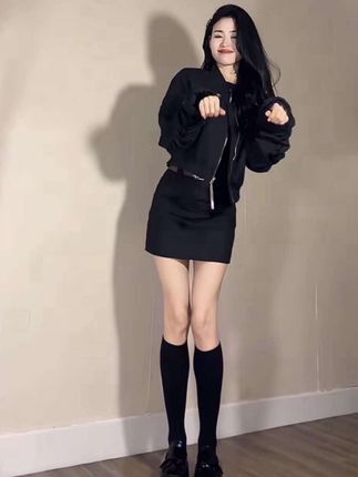 【三件套】洋气酷辣风一整套短款夹克外套+内搭短袖T恤+a字包臀裙#时尚潮流#洋气减龄 #淘特购物