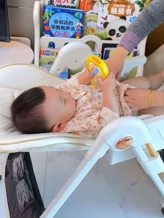 就这个打地鼠按按乐,宝宝不哭不闹,玩了半个小时,还能锻炼专注力和协调,可安静了真是个哄娃神器#母婴好物#益智玩具
