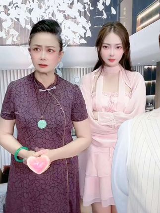 茉莉花香皂,洗澡洗脸皂洗手,洁面皂沐浴香氛皂实惠#茉莉花香皂 #拍一发八