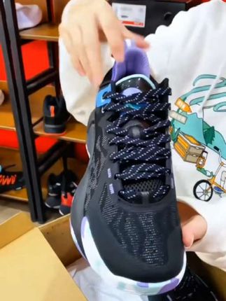 #专柜正品男鞋 #透气舒适 #运动鞋 #跑步鞋 #乔丹篮球鞋男运动鞋@DOU+小助手 @抖音小助手