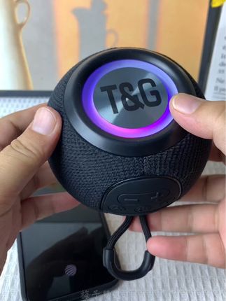 无线蓝牙音箱,小巧便携,续航能力长,采用柏林之声喇叭,高音清晰,低音浑厚,价格实惠#低音炮 #低音炮音响 #无线音响 #无线蓝牙音箱 #便携式音响