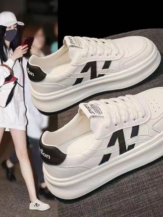 厚底女板鞋2025年春秋新款透气时尚百搭小白鞋休闲平底运动鞋女#潮鞋推荐好看不贵 #只做高品质 #哎呦喂你鞋真好看 #好穿不累脚 #软底软面穿上超舒服