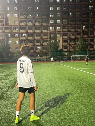 他们都说不用剪辑.#football #倒钩 #原声