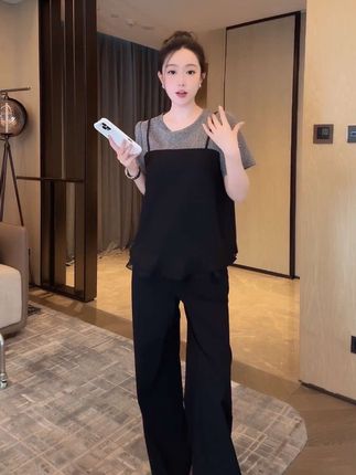 这是个假俩件的T恤#女装 #穿搭分享 #半袖上衣 #在抖音入手的好东西