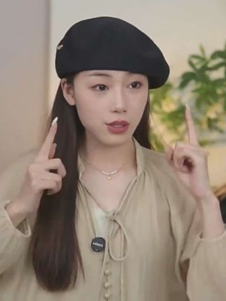 清爽百搭超好看的和纸贝雷帽 夏日穿搭想要简单又时尚 不妨来一顶清凉百搭贝雷帽 透气清爽好造型的和纸材料 让你安心享受简单的美好~ #贝雷帽 #贝雷帽谁戴谁美 #夏天的味道 #帽子控小姐姐 #帽子一戴谁都不爱