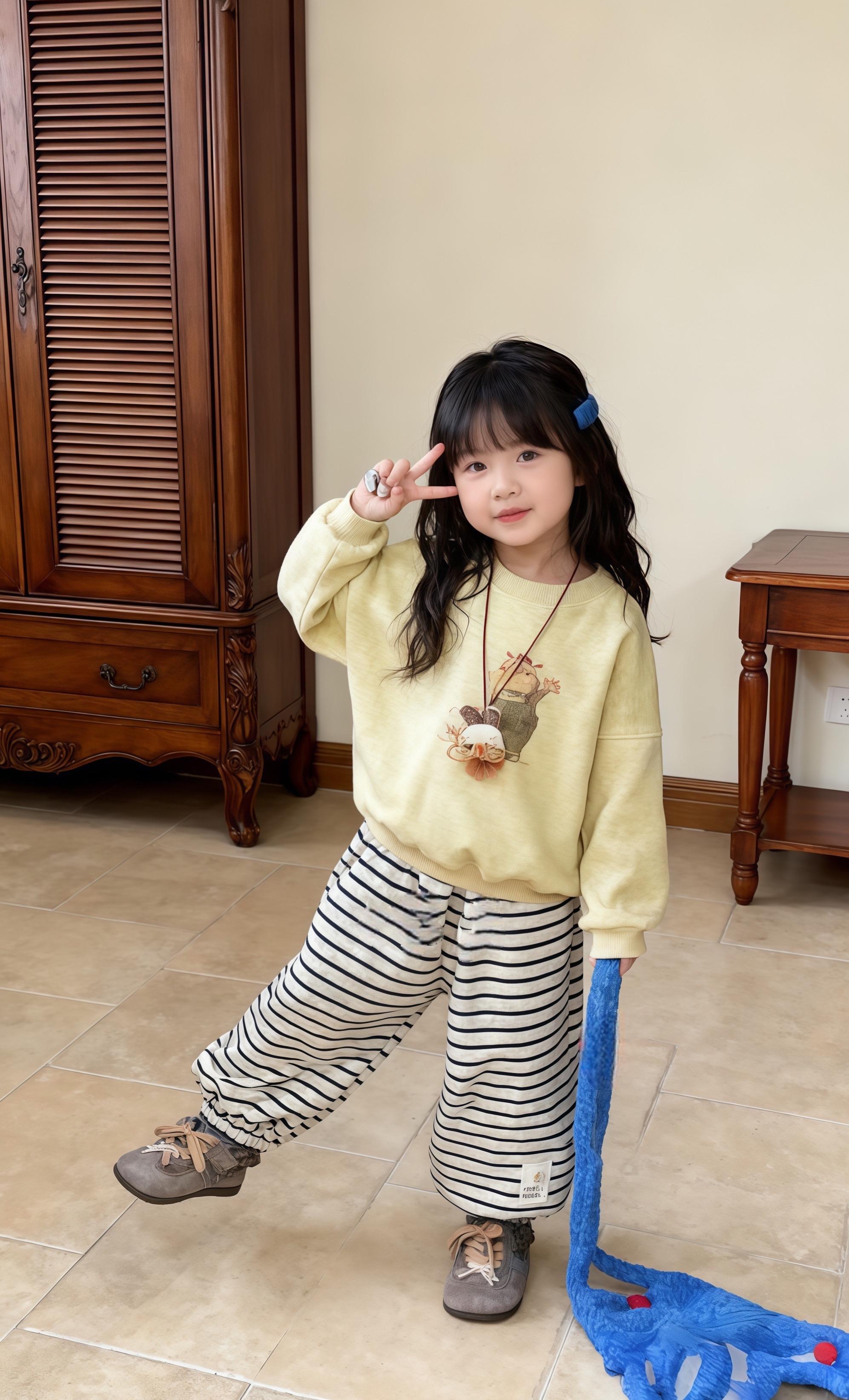#你的萌娃穿搭博主已上线 #女童穿搭 #卫衣穿搭 #生女儿就要这样穿 #高品质童装