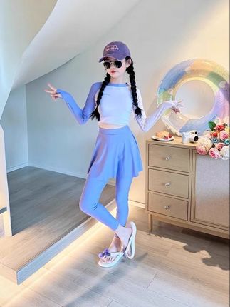 多巴胺高颜值泳衣,家里有女儿的一定要安排上#女童泳衣穿搭 #女童泳衣 #女童泳衣套装 #女童长袖泳衣 #夏季玩水季