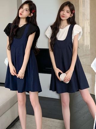 孕妇系带背带裙+泡泡袖上衣夏装套装2025新款冰感洋气针织衫套装#孕妇套装#洋气针织衫#夏季套装#针织衫套装 #孕妇穿搭