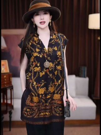 #新中式 #国风 #上衣 #谁穿谁好看 #每天穿搭分享喜欢美衣请关注我 好看的衣服都在这里,点击小黄车下单吧