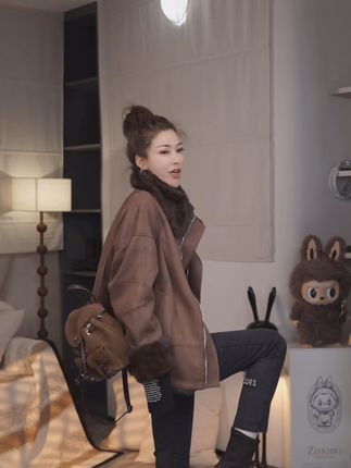 #高级感穿搭 #百搭裤子 #烟管裤#牛仔裤#显瘦穿搭