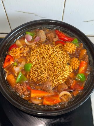 泡芙味的女孩子O