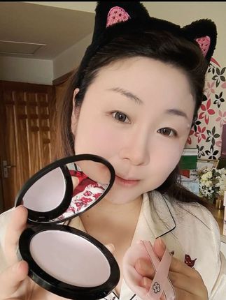 紫色的提亮效果真的好,而且肤感特别细腻!#puco粉饼 #粉饼 #美妆 #美妆好物 #种草