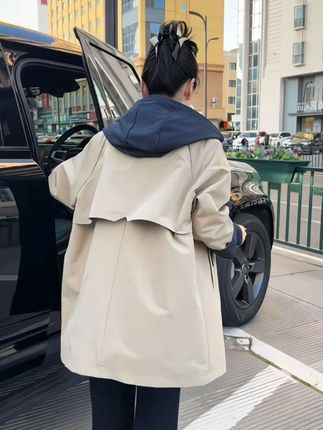 #风衣穿搭 #显瘦穿搭 #洋气减龄 #ootd穿搭 #风衣外套中长款