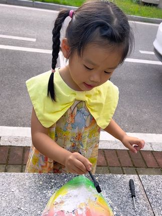 女儿的奥特曼挖掘玩具,可以挖出这么,多奥特曼,锻炼孩子专注力,培养孩子,探索欲#儿童玩具#挖宝玩具#挖掘玩具#奥特曼