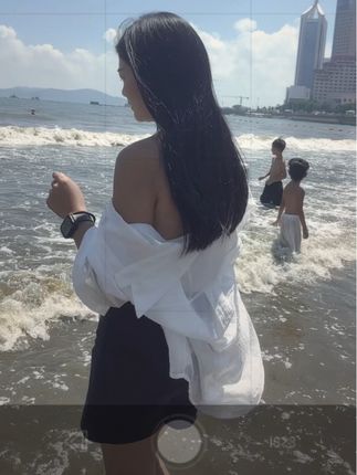 幸运终于砸我头上了😂 !吃个从小吃到大的干脆面#零食推荐