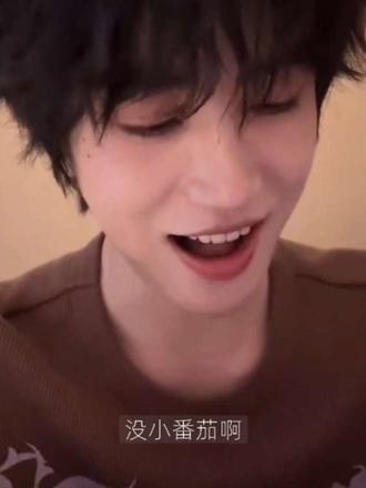 事事有回应的卷毛小狗#张翅 #张翅直播 #碎碎念 #日常报备