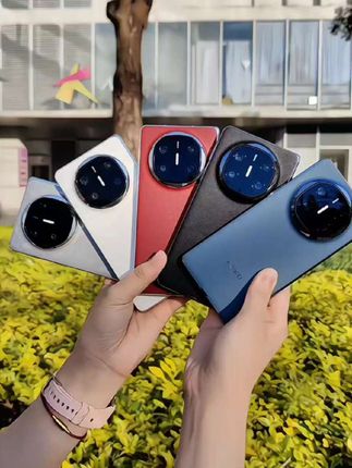 #华为matex6折叠屏 #华为折叠手机 #华为折叠屏 #matex6 #华为MateX6 @DOU+小助手