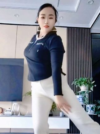 任何关系,若不是彼此重视,双向付出,那你付出再多,也是多余,你再讨好也是多余。