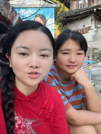 邀请所有粉丝家人们一起来见证我们新成员加入@向美丽的小老公(三姐弟) @小维同学