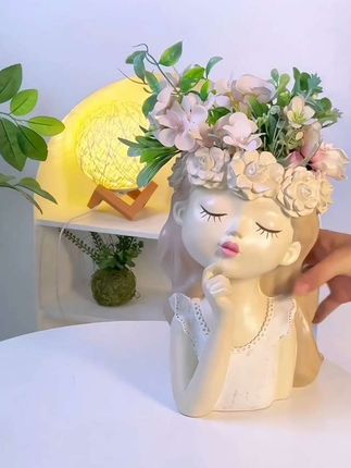 花盆与植物的搭配,也是一种艺术,这个仙女花盆摆件不管放在哪里都毫无违和感#礼物 #治愈系 #送女生礼物 #好物推荐🔥 #家居好物