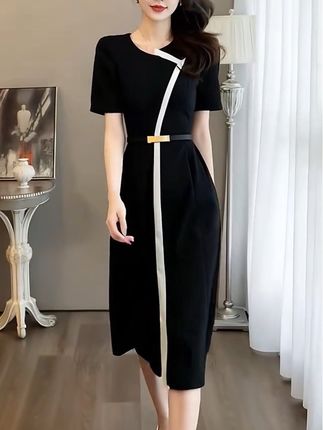 #高级感穿搭 #轻奢女装 #气质减龄 #气质连衣裙 #时尚穿搭