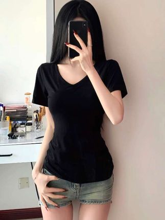 显瘦穿搭公式来了#梨形身材穿搭大赏#琥珀系才是松弛感天花板#如果上班都穿流光高智风#被秋日氛围感穿搭拿捏了#拿捏开学穿搭公式