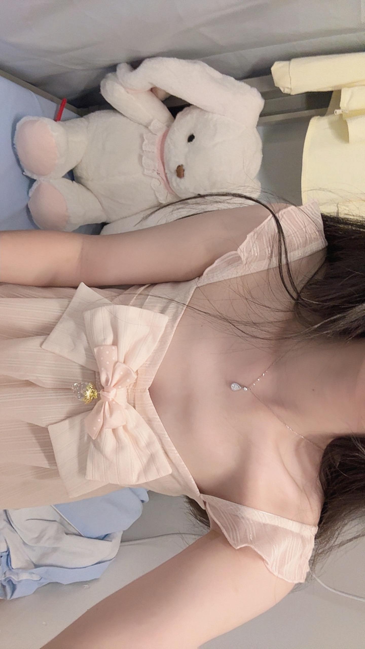 当jk妹不穿jk时都在穿什么 #穿搭 #dou音小助手 #甜妹 #拍照姿势#jk