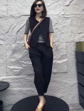 夏季新款盐系轻熟御姐范高级感套装,时尚减龄黑色马甲三件套装#盐系套装#三件套#高级感穿搭@巨量千川