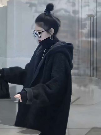 #爱了爱了 #简约大气 #今天穿什么 #高级感穿搭 #夹棉外套