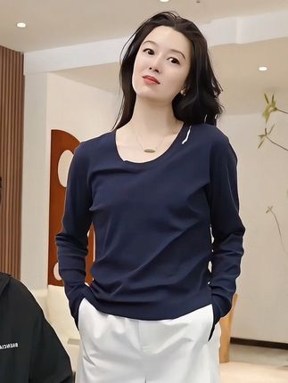 #秋季微胖穿搭测评 #早秋显身材平价上衣合集 #早秋穿搭三分钟出门不是梦 #小个子初秋显瘦穿搭 #入秋T恤