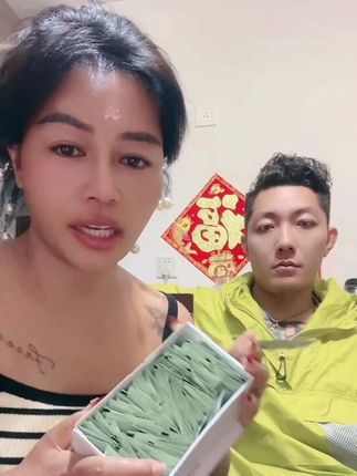 如果你皮肤干燥粗糙、没光泽,有纹纹路路的,一定要用它#保湿 #补水 #免洗面膜 #网红 #好物推荐🔥