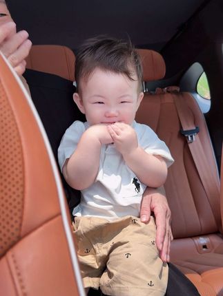 可是他穿polo小套装真的很帅诶~#骗你生儿子 #可爱萌娃 #萌宝来袭 #婴幼儿服饰