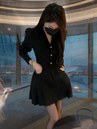 #早秋贵气感穿搭 #早秋穿搭三分钟出门不是梦#早秋裙子