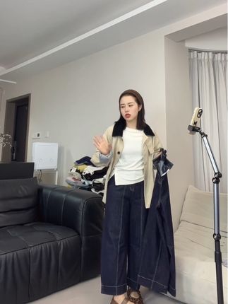 小个子可以穿的牛仔弯刀裤,版型超好#小个子显高显瘦穿搭 #小个子牛仔裤 #梨形身材 #微胖小个子穿搭