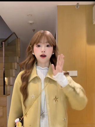 半高领内搭打底衫女2025新款春秋设计感蕾丝花边下摆长袖T恤上衣@抖音小助手 @抖音上热门