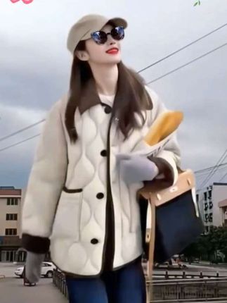 #秋季穿搭来啦 #小香风翻领外套 #休闲穿搭更减龄 #气质穿搭