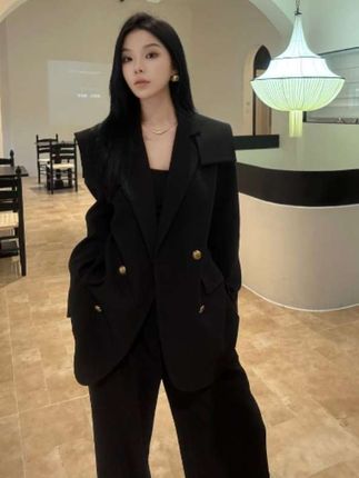 气质西装套装女2025年秋季新款时尚高级感双排扣百搭西服两件套