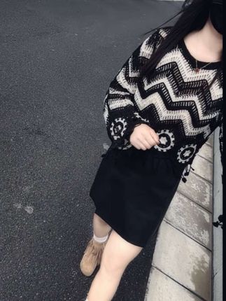 不要在任何人身上找安全感归属感,六点的早餐和半夜的宵夜都可以自己吃,玫瑰可以自己买,夜晚一个人睡更踏实…#今日穿搭 #穿出高级感 #简约穿搭 #高级穿搭