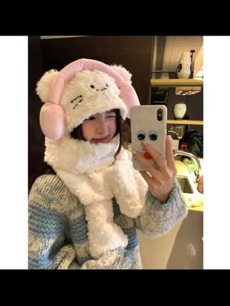 就这个帽子啊,你戴上一分钟都舍不得摘,太舒服了#毛茸茸 #高颜值 #可爱帽子 #萌系 #帽子