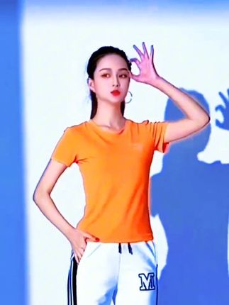 夏季新款运动短袖速干冰格圆领T恤户外跑步健身广场舞透气上衣女 #创作者中心 #创作灵感 #运动穿搭 #夏日穿搭 #运动装