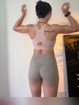 女生运动一定要去穿这种高强度运动美背防震效果好,前拉链易穿脱最大码穿到220斤!#美背 #健身 #健身穿搭 #运动女孩 #运动穿搭