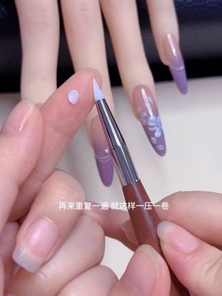 新手也能轻松雕出精致又好看的花朵美甲,巨简单#美甲 #美甲教程 #雕花美甲 #雕花笔 #新手美甲师
