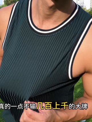 夏季出门简约穿搭,运动休闲日常都可以轻松驾驭#运动健身 #清凉一夏 #健身背心 #篮球背心 #运动背心