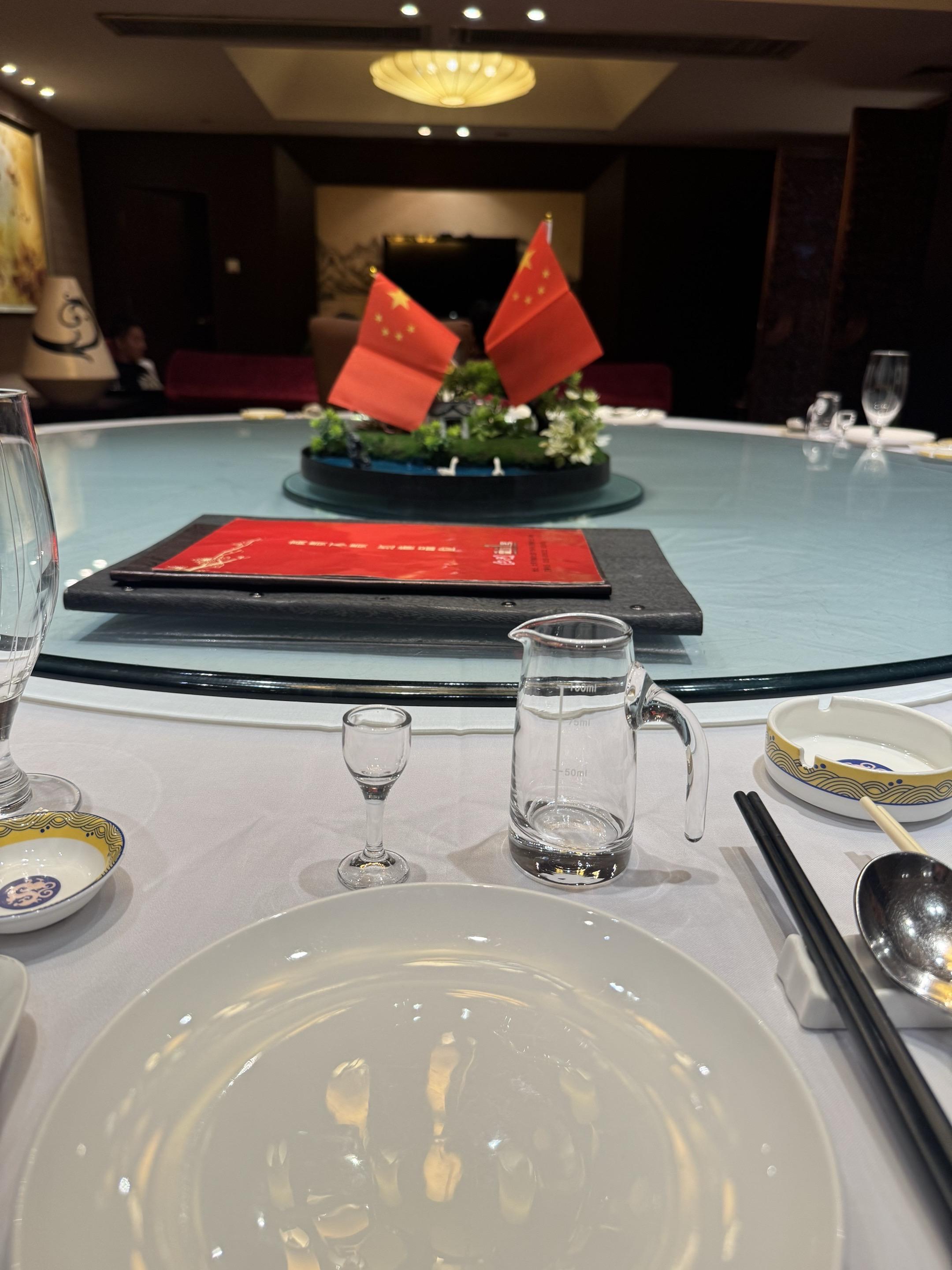 多少天长地久 有几回细水长流