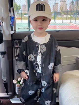 春季新款牛仔三件套,休闲时尚,帅气十足,软牛仔面料,穿着舒服又洋气,品质嘎嘎好#高品质童装 #面料柔软舒适 #秋季上新 #萌娃穿搭